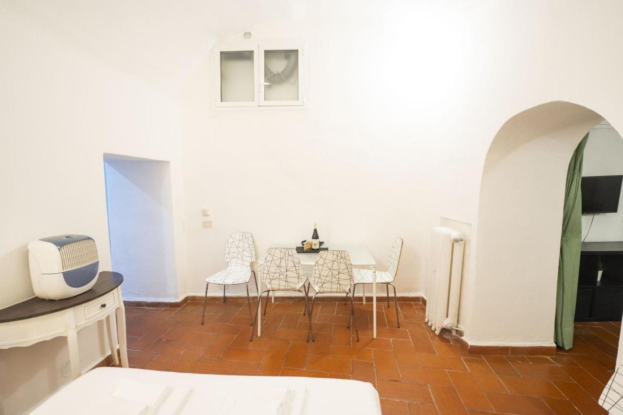 Campo De Fiori Grotto Apartment Rom Exterior foto